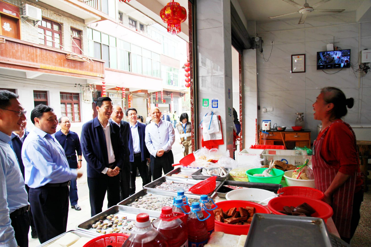 福建农产品批发市场的繁荣景象